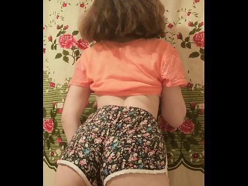 ❤️ Sexig ung babe som strippar av sig sina shorts inför kameran ❤❌ Anal video at sv.loanworld.top
